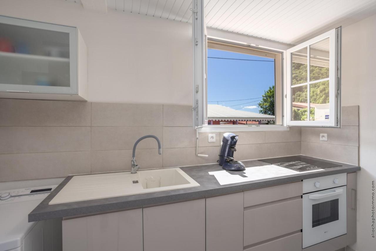 Alpinia - Appt Avec Piscine Partagee Apartment Saint-Pierre Exterior photo